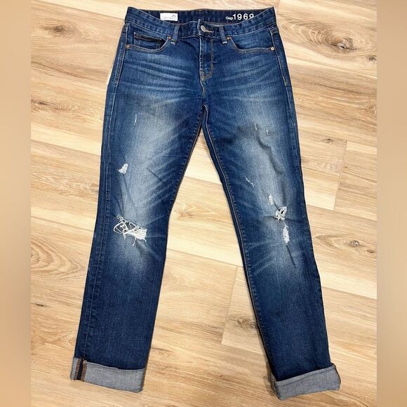 GAP Real Straight Distressed Jeans Size 26 R - Picture 1 of 6